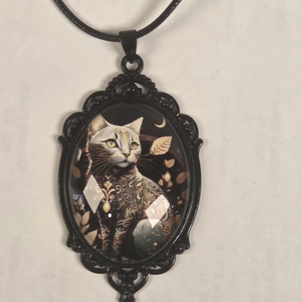 Elegant Black Cat Pendant Necklace